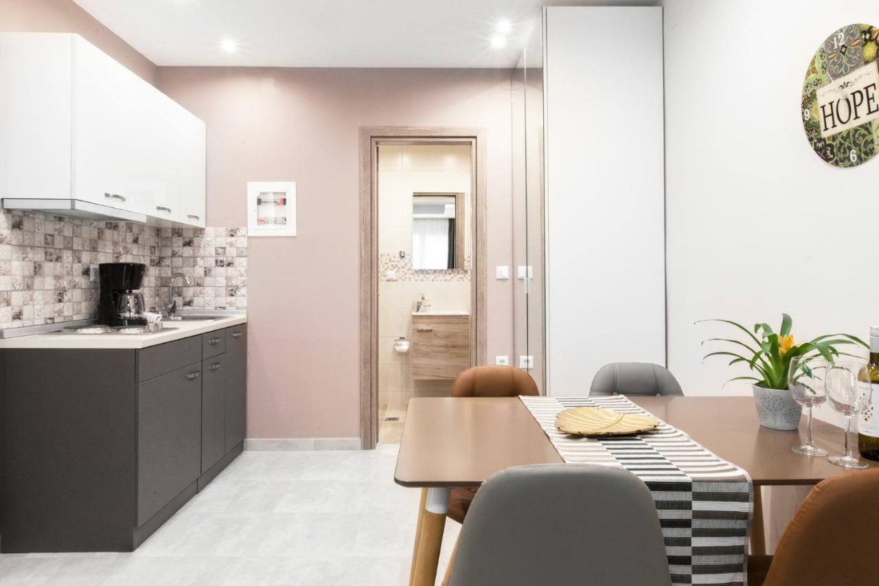 Valaoritou Studio Rodamanthi Thessaloníki Exteriör bild